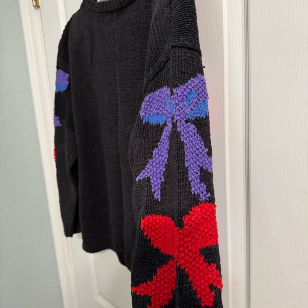 Sweater - Picture 3 of 6